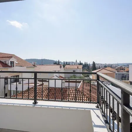 Luxury Ivana Apartamento *