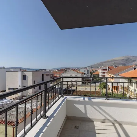 Luxury Ivana Apartamento *