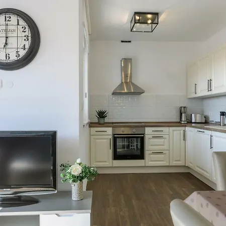 Luxury Ivana Apartment *