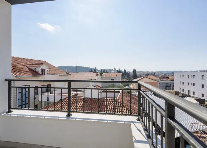 Luxury Ivana Διαμέρισμα *