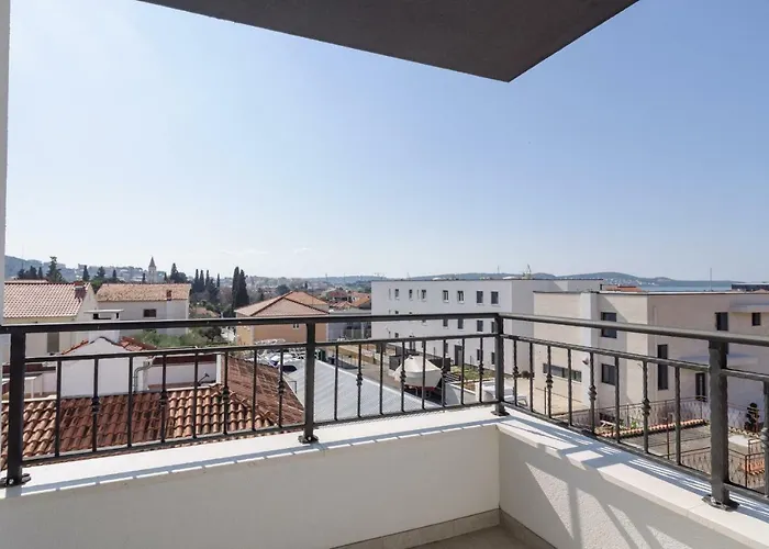 Luxury Ivana Διαμέρισμα *