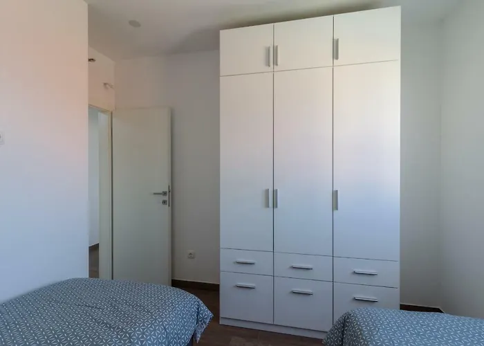 Luxury Ivana * Τρογκίρ